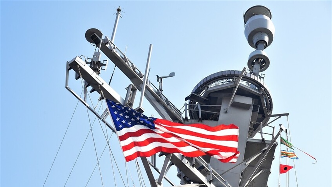 الجيش الأمريكي يعترض ثلاث ناقلات نفط إيرانية في المياه الآسيوية