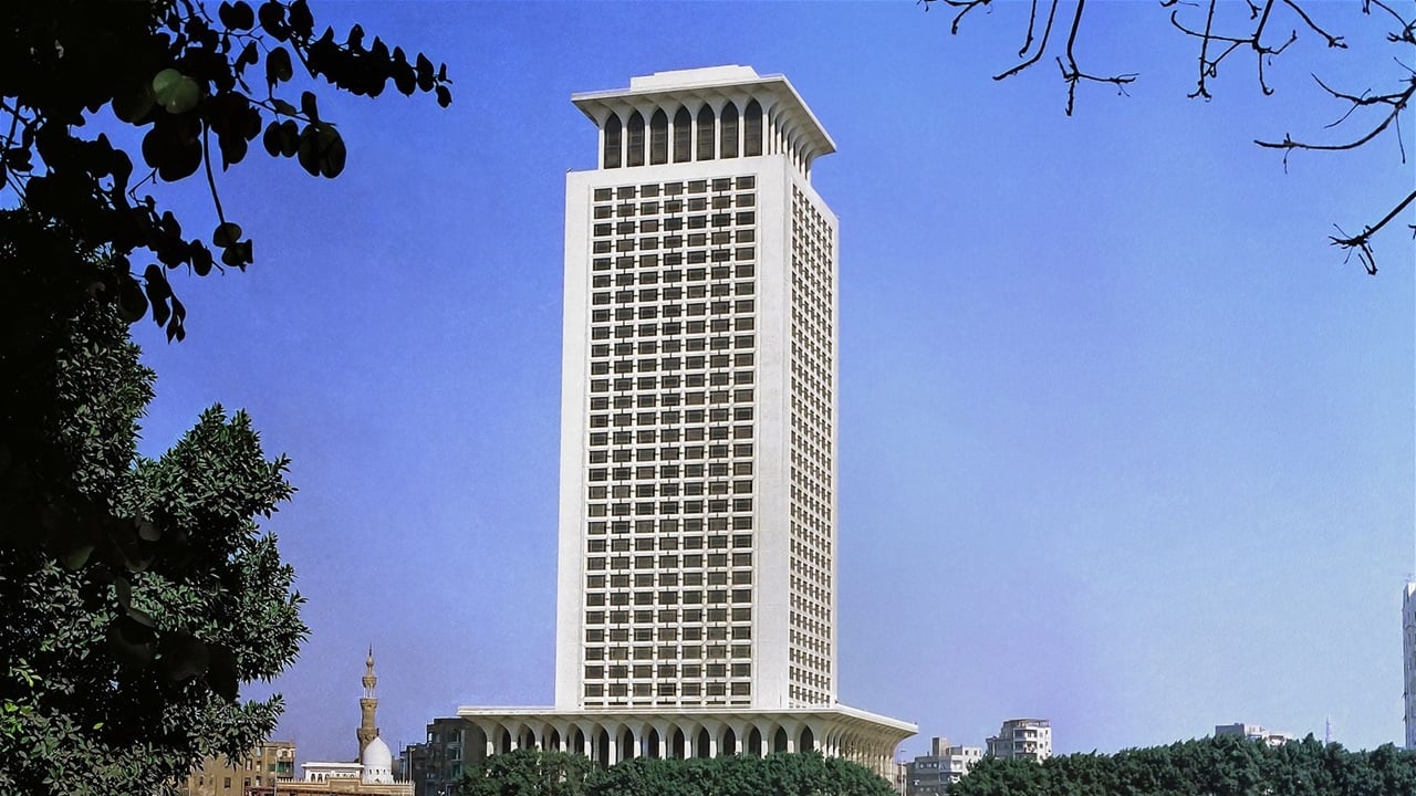 بعد السعودية.. مصر تصدر بيانا حول الهجوم على مواقع كويتية من العراق