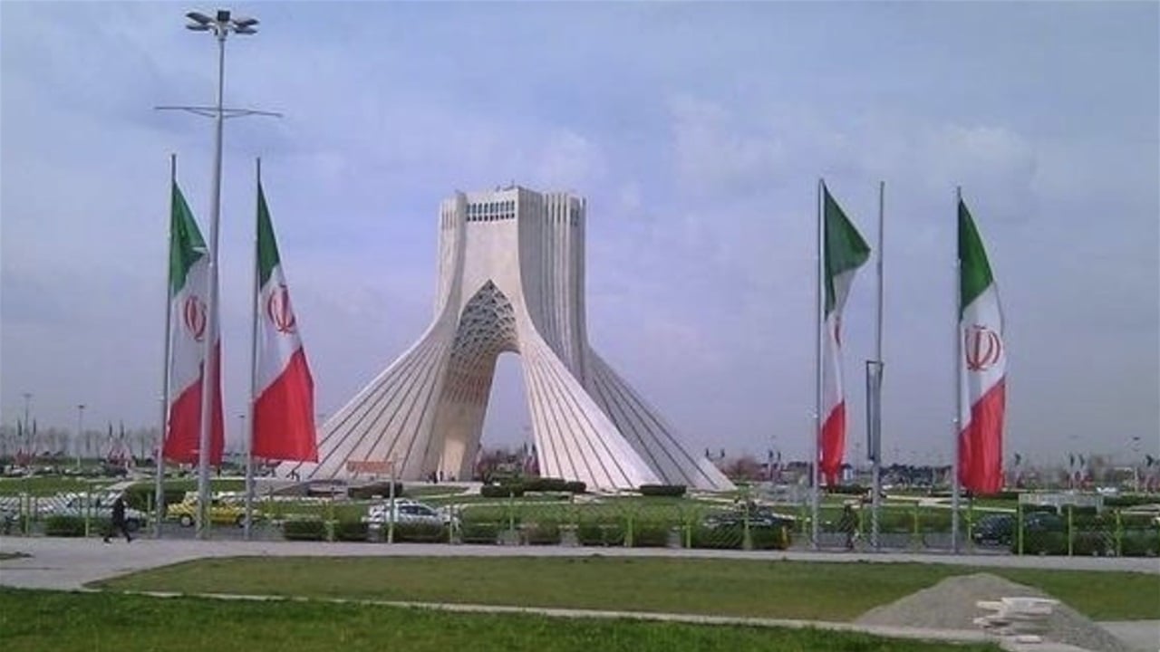 ايران تقدم لباكستان موقفها بشأن انهاء الحرب