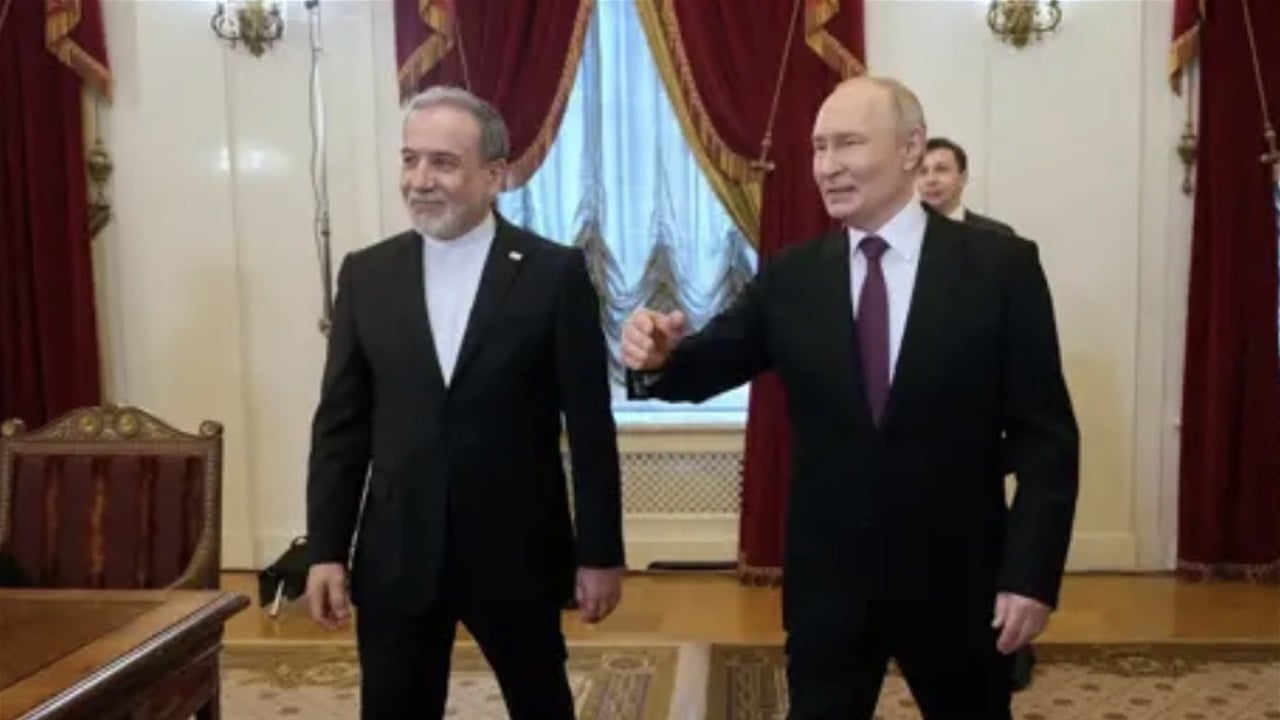 رسالة من المرشد الايراني الى الرئيس الروسي 