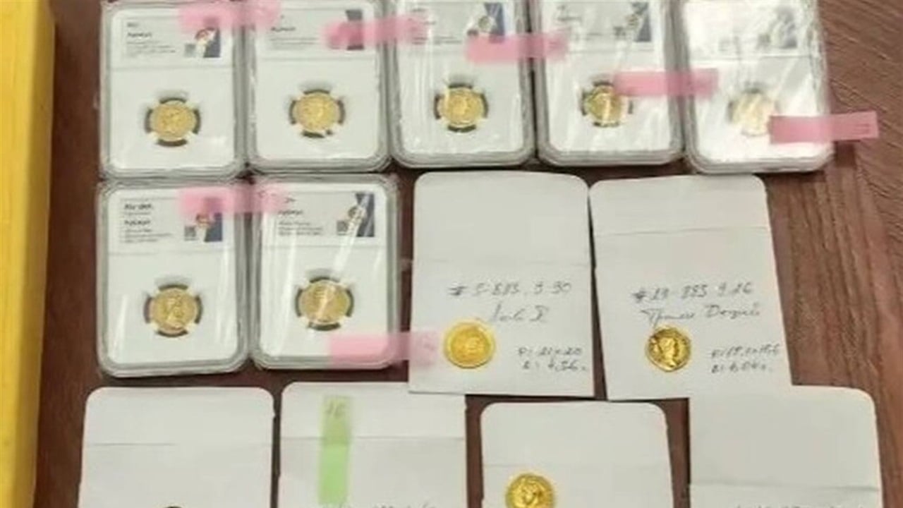 اعتقال أجنبي بحوزته نقود ذهبية مسروقة من متحف فرنسي