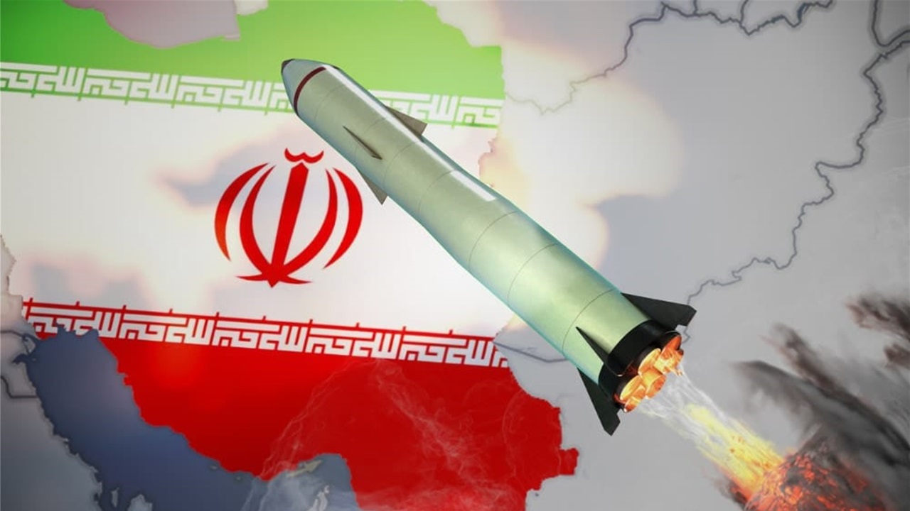 إيران تعلن قرب الكشف عن سلاح بحري "مرعب" 