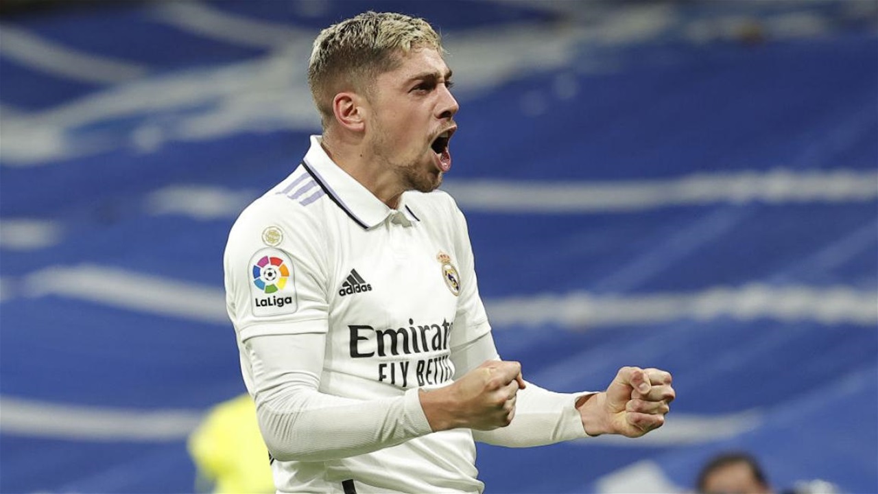 بينهم سان جيرمان.. صراع أوروبي لخطف فالفيردي من ريال مدريد 