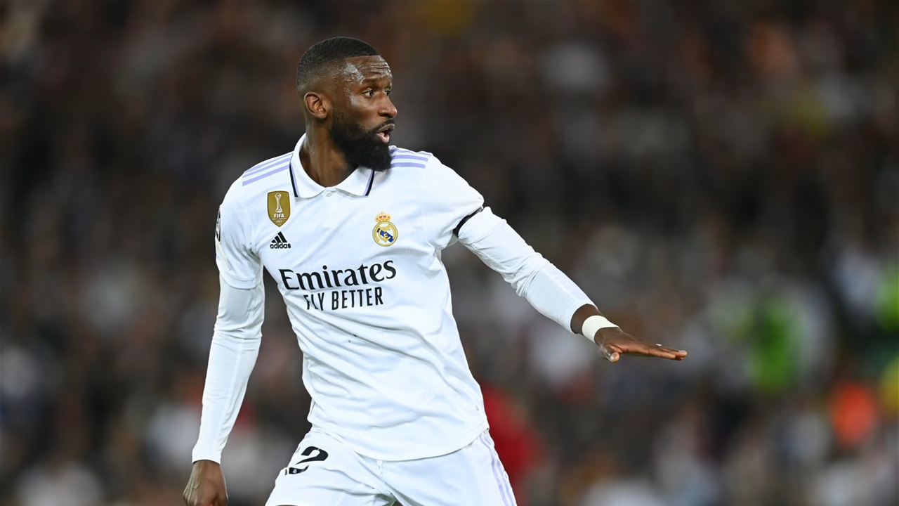 ريال مدريد يحسم مستقبل نجمه