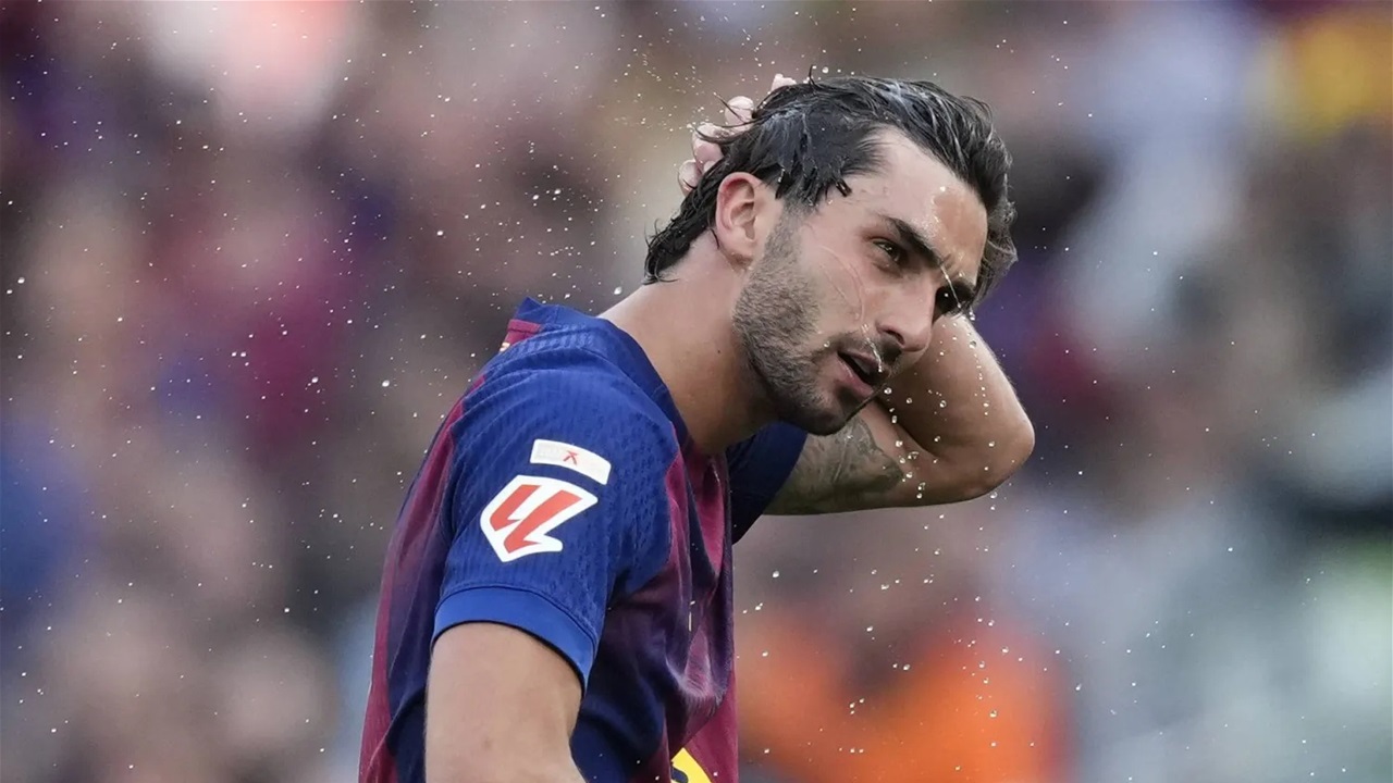 نجم برشلونة يتنفس الصعداء بعد بقاء فالنسيا في الليجا ورفع ضغط مواجهة ميستايا