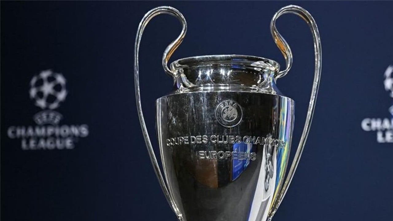 الفرق المتأهلة من الدوري الإنجليزي لدوري أبطال أوروبا