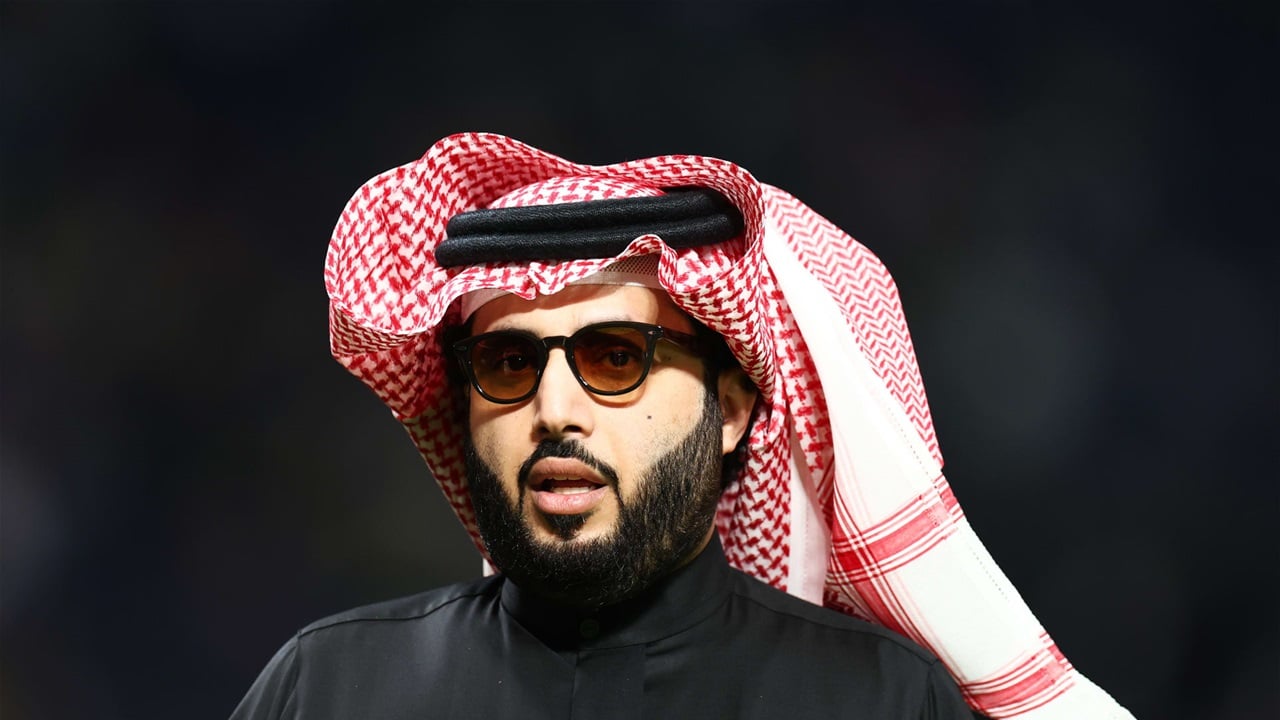 تركي آل الشيخ يعلق على تتويج باريس سان جيرمان بصورة مثيرة