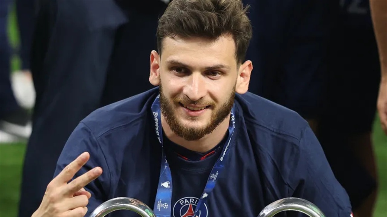 تعرف على أفضل لاعب في دوري أبطال أوروبا والتشكيلة المثالية