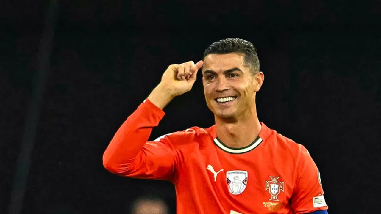 رونالدو يلتحق بمعسكر البرتغال استعدادا للمونديال