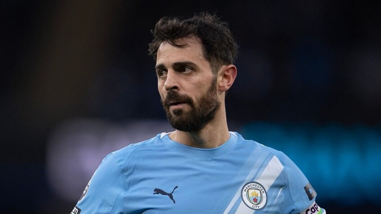 برشلونة وأتليتكو مدريد يتصارعان بسبب برناردو سيلفا 