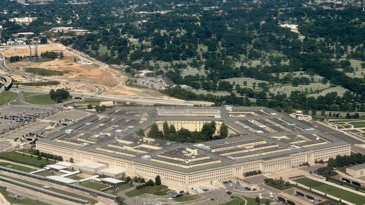 Pentagon floors closed over air quality issue, evacuations begin