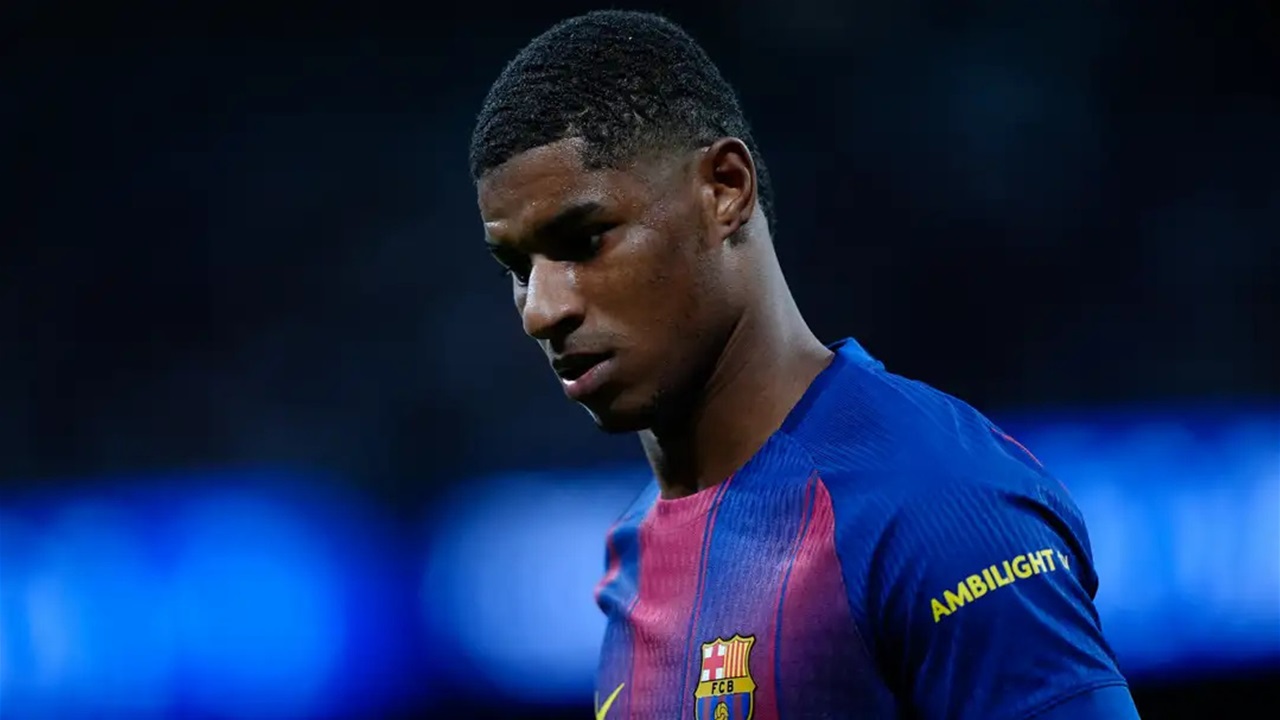 راشفورد يلمح إلى رحيله عن برشلونة بحذف اسم النادي من حسابه