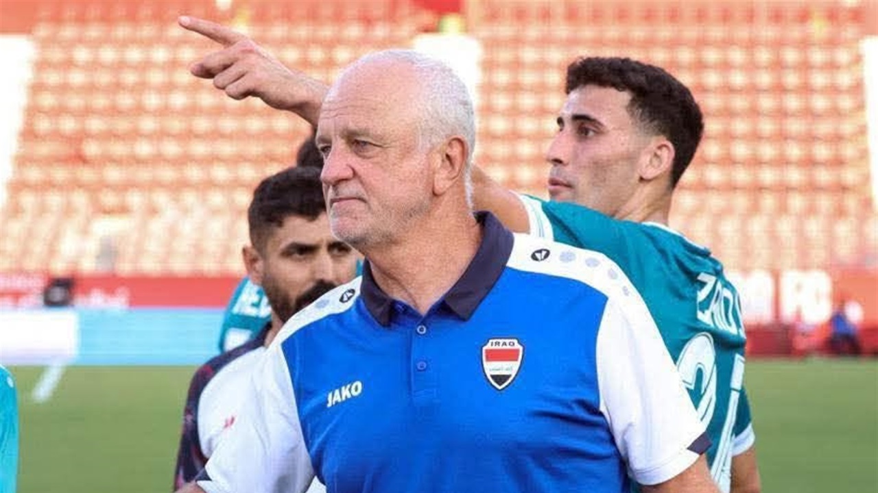 الاتحاد العراقي يبدأ مفاوضات تمديد عقد أرنولد بعد التأهل المونديالي