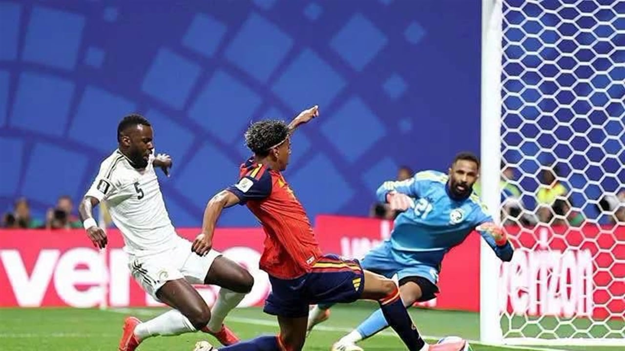 إسبانيا تقسو على السعودية برباعية في المونديال