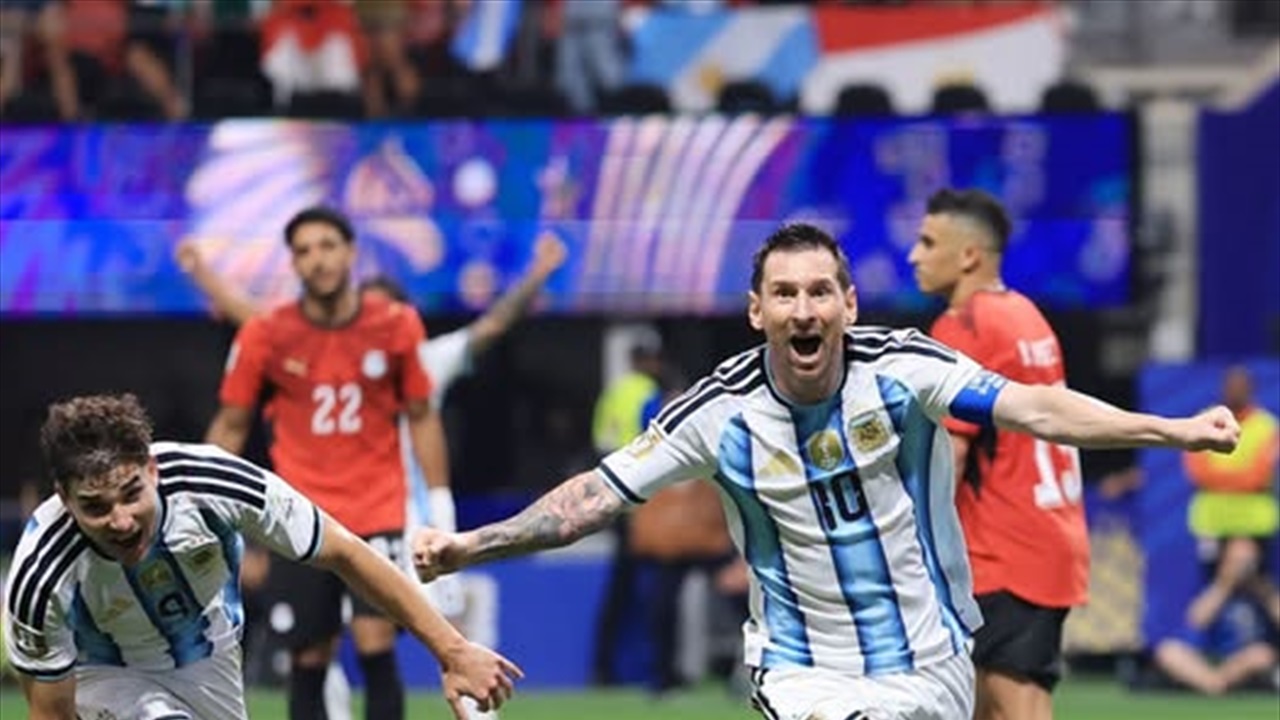 حطم إرث مارادونا مرتين.. ميسي يحقق أرقاماً أسطورية في كأس العالم
