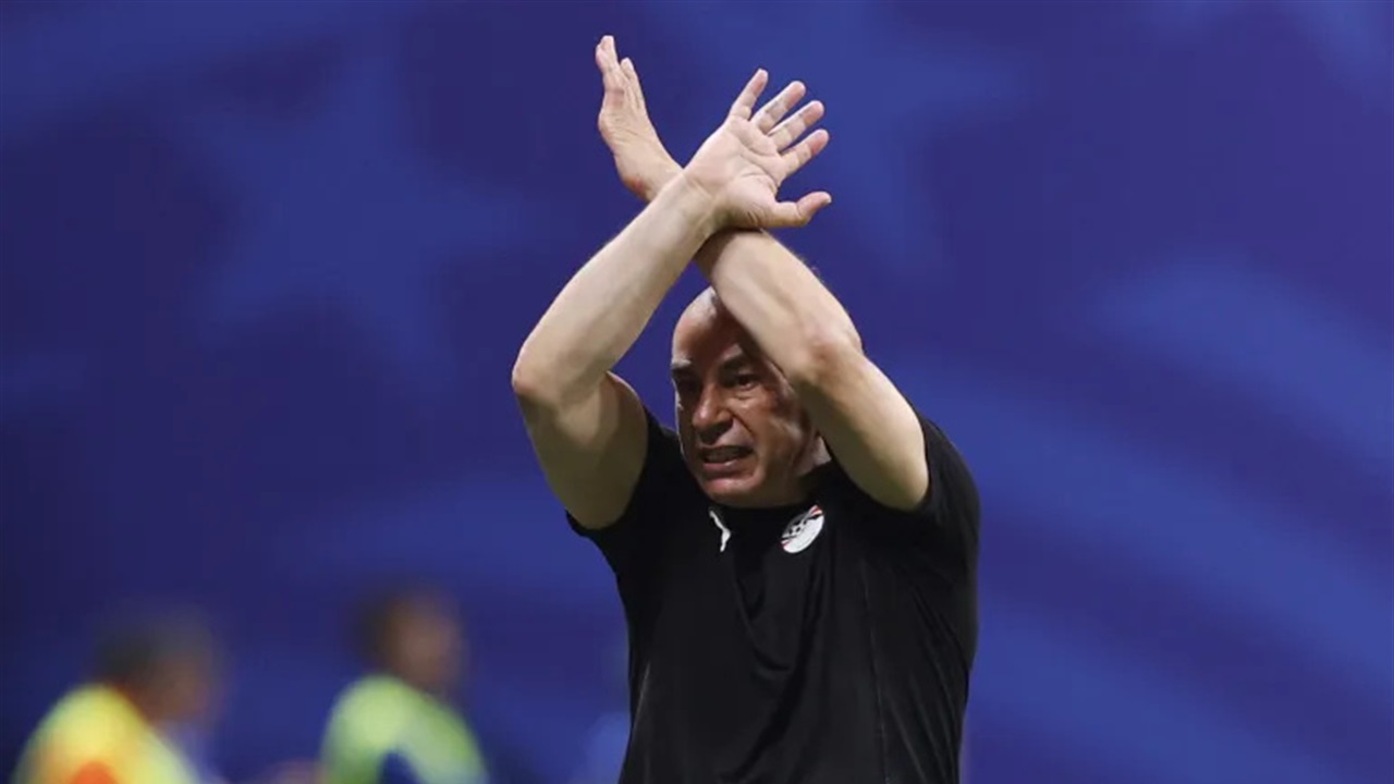 اختراق مثير.. مدرب مصر يظهر على قناة الاتحاد الأرجنتيني