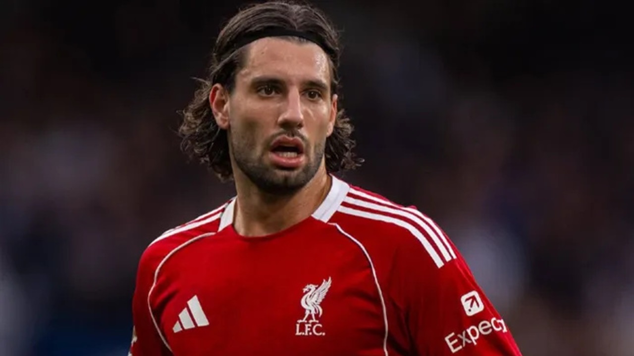 Liverpool, Szoboszlai'nin sözleşmesini 2031'e kadar uzattı.