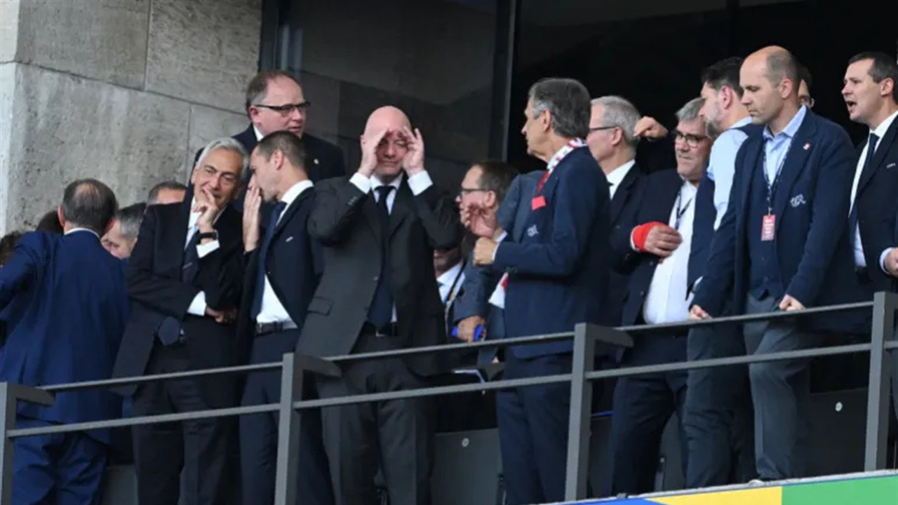 Avrupa futbolu FIFA'nın yatırım planına karşı Dünya Kupası'nı boykot