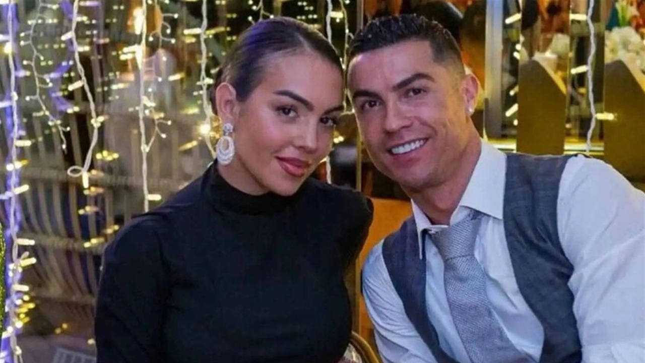 Ronaldo ve Georgina evlilikte mal ayrılığını seçti
