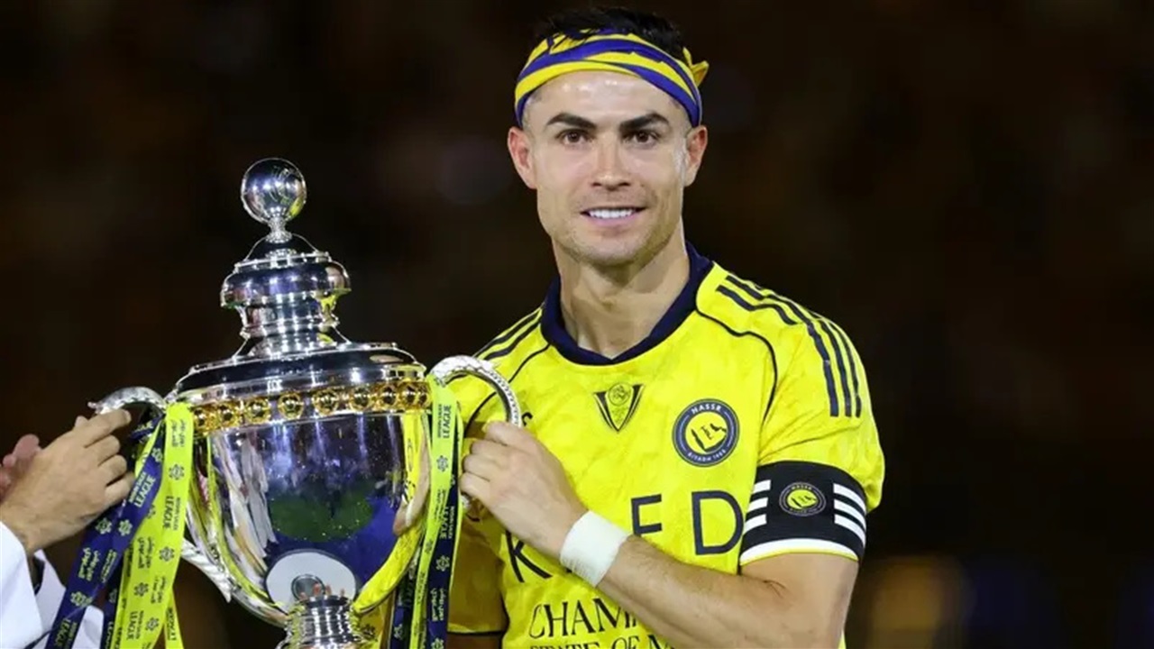 Ronaldo, sezon sonunda futbolu bırakabileceğini açıkladı
