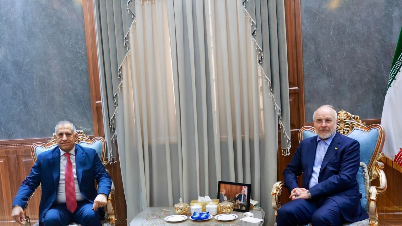 Irak Ulusal Güvenlik Danışmanı, İran Meclis Başkanı ile görüştü