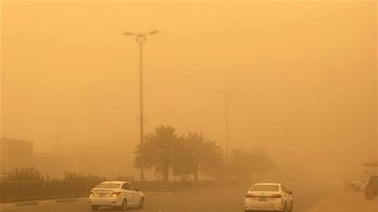 Toz fırtınası Irak'ın Diyala kentini sardı