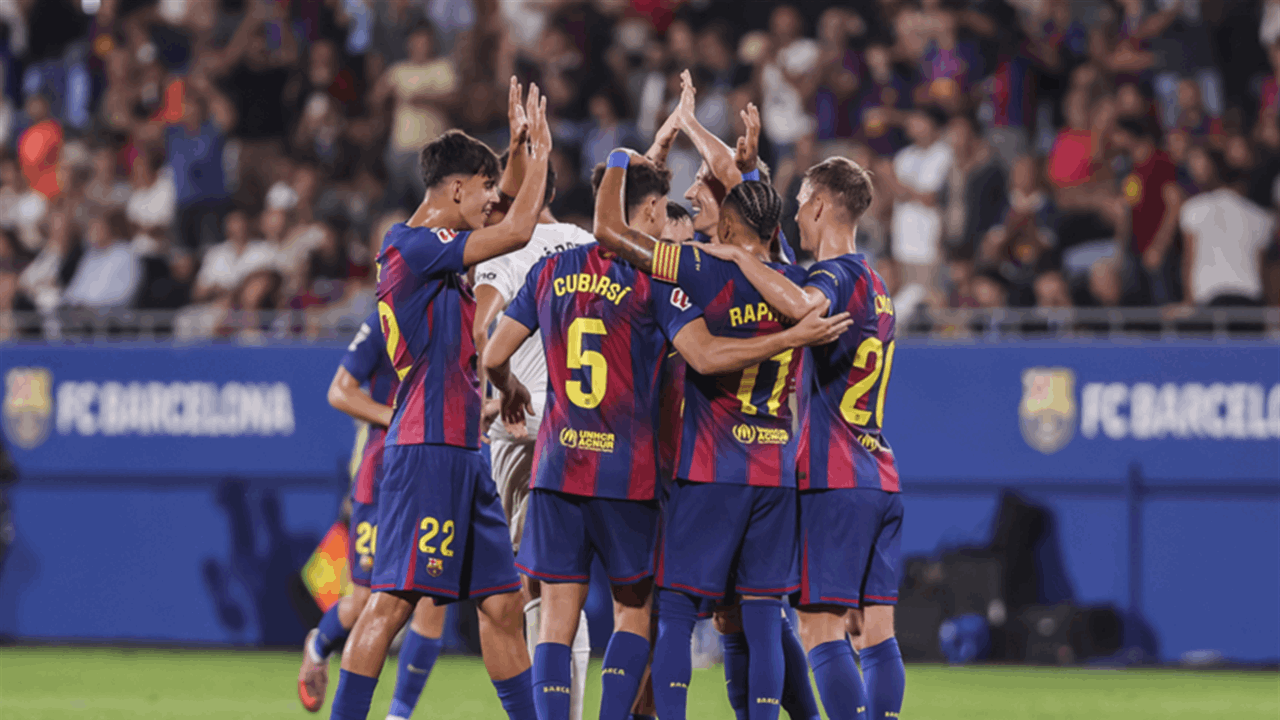 اليوم.. برشلونة يستضيف راسينغ سانتاندير وعينه على مواصلة الصدارة في الليغا
