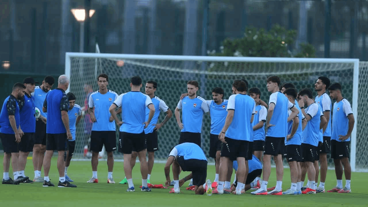 بالصور.. المنتخب العراقي يختتم تدريباته لمواجهة عُمان غداً في خليجي 27