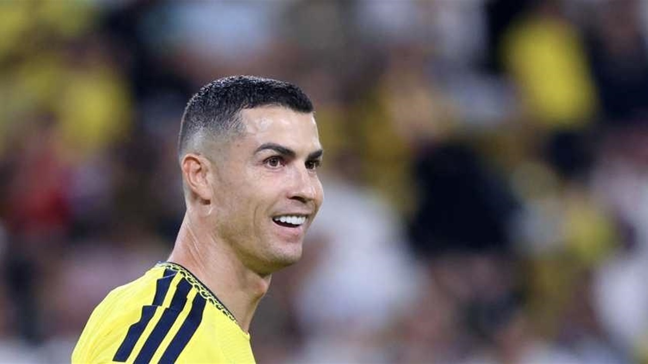 رونالدو يقترب من الـ1000 هدف
