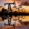 أسعار النفط نحو تسجيل خسارة أسبوعية بحوالي 6%