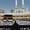 الحجاج يستعدون لأداء "طواف القدوم"