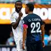 فيفا يفتح تحقيقاً في عنصرية محتملة ضد مدافع ريال مدريد