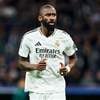موعد عودة مدافع ريال مدريد من الإصابة  