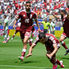 منتخب قطر يحصد أول نقطة له في تاريخه بكأس العالم
