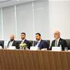الزيدي يبحث مع "شيفرون" الأمريكية الاستثمار بالمشتقات النفطية وتوسعة الإنتاج وتعدد منافذ التصدير