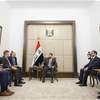 الزيدي و القائم بالأعمال الأمريكي يؤكدان على أهمية اعتماد الحوار والوسائل الدبلوماسية لخفض التوتر