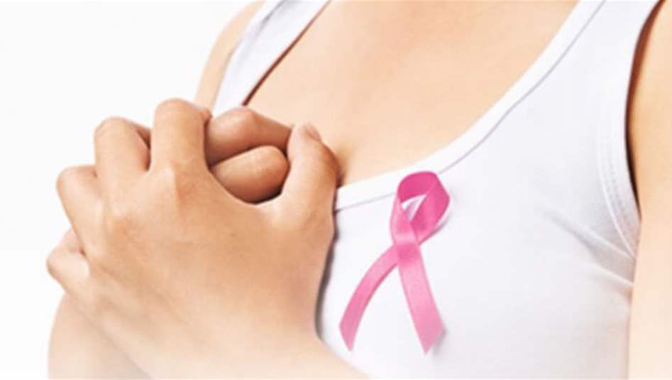 7 علامات للإصابة بسرطان الثدي... إياكِ أن تُهمليها!
