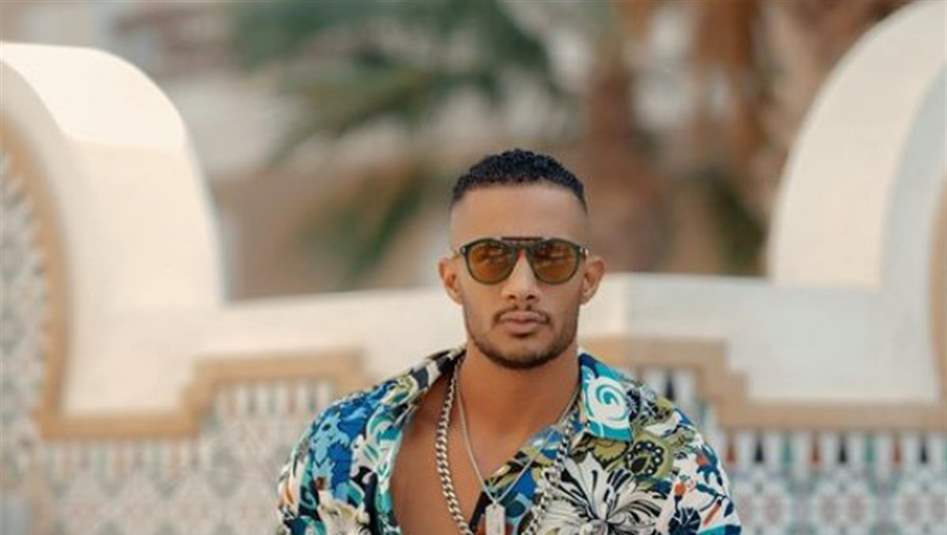 ابنتا محمد رمضان تخطفان الأنظار في أحدث ظهور لهما