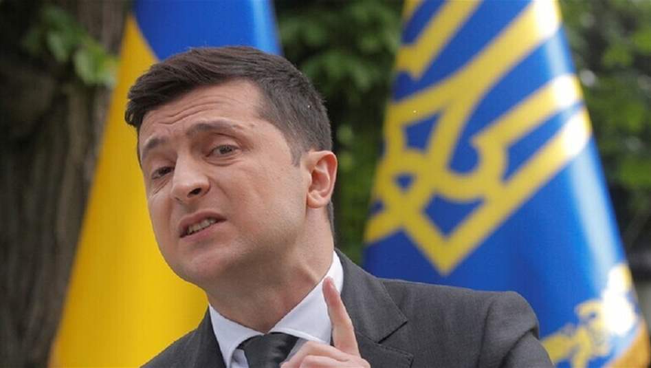 الرئيس الأوكراني: مئات الآلاف من الشعب تحت القصف الروسي