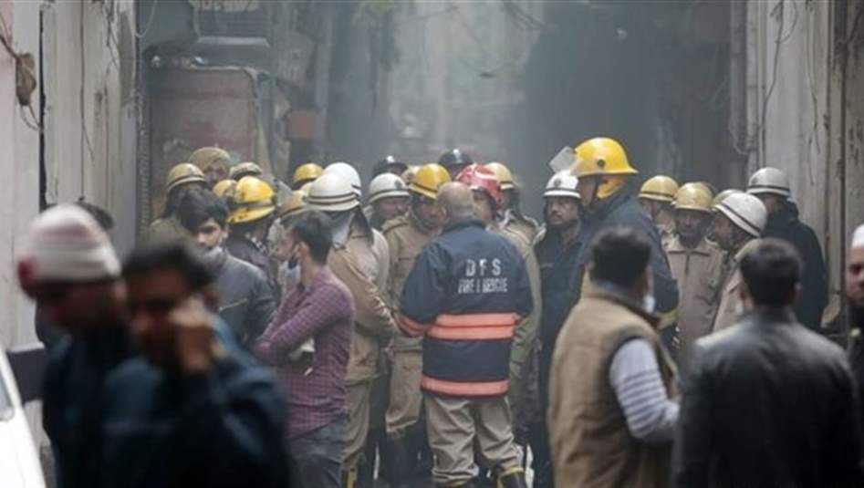 الهند.. إيقاف شخصين بعد حريق بدلهي خلف 27 قتيلا