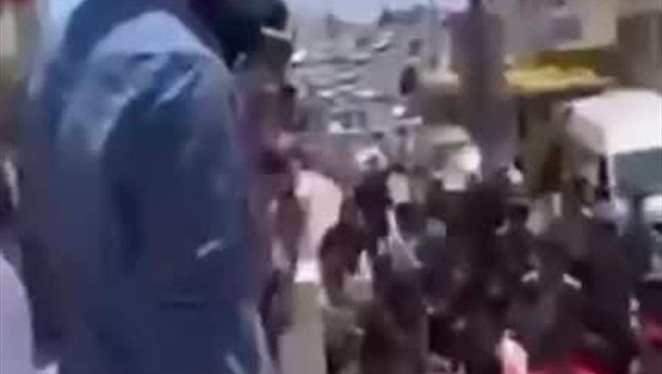 بالفيديو.. الأمن الاردني يعتدي على طلبة عراقيين