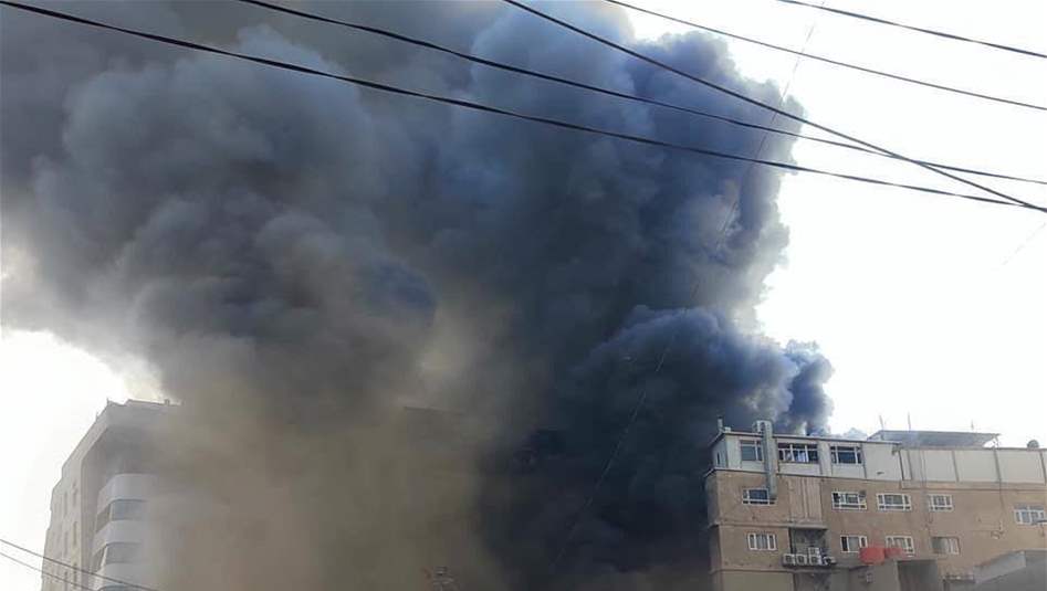 حريق كبير بأحد المخازن الغذائية في كربلاء (فيديو) 