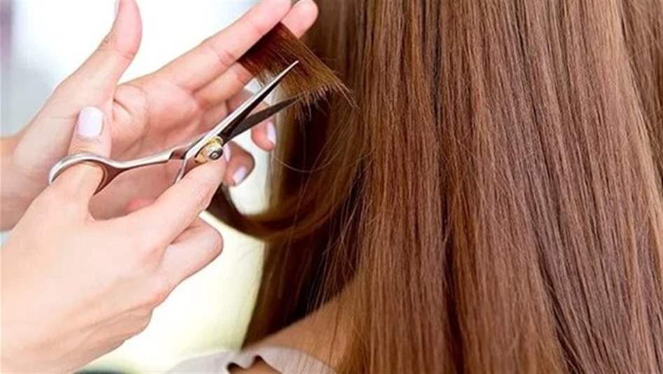 خلطات طبيعية لعلاج تقصف الشعر في المنزل 