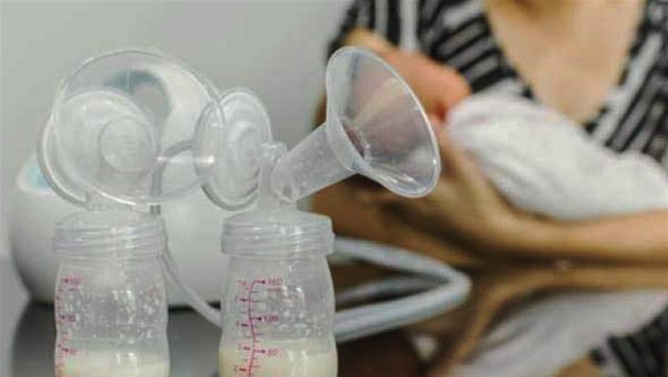علماء يتوصلون إلى سر تحفيز بكاء الرضيع لخروج حليب الأم