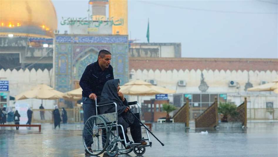 مشاهد من مرقد الإمامين العسكريين بعد هطول الأمطار