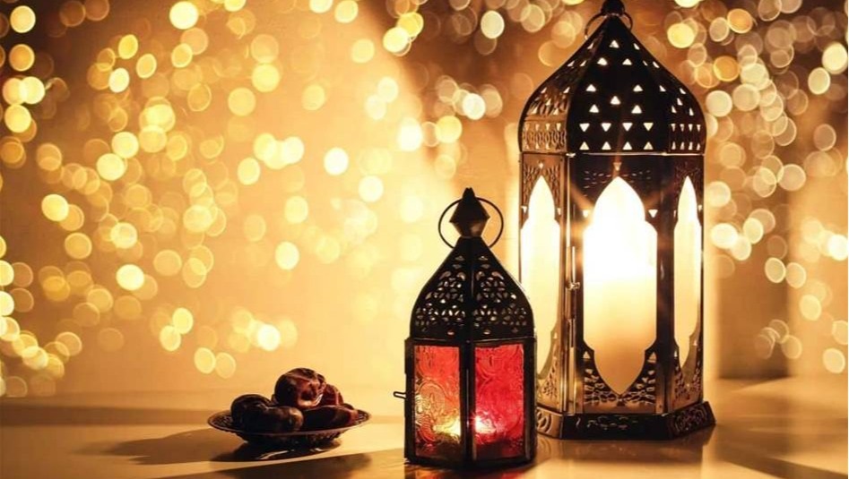 عيد الفطر 2025.. أجمل العبارات والرسائل لمعايدة الأهل والأصدقاء