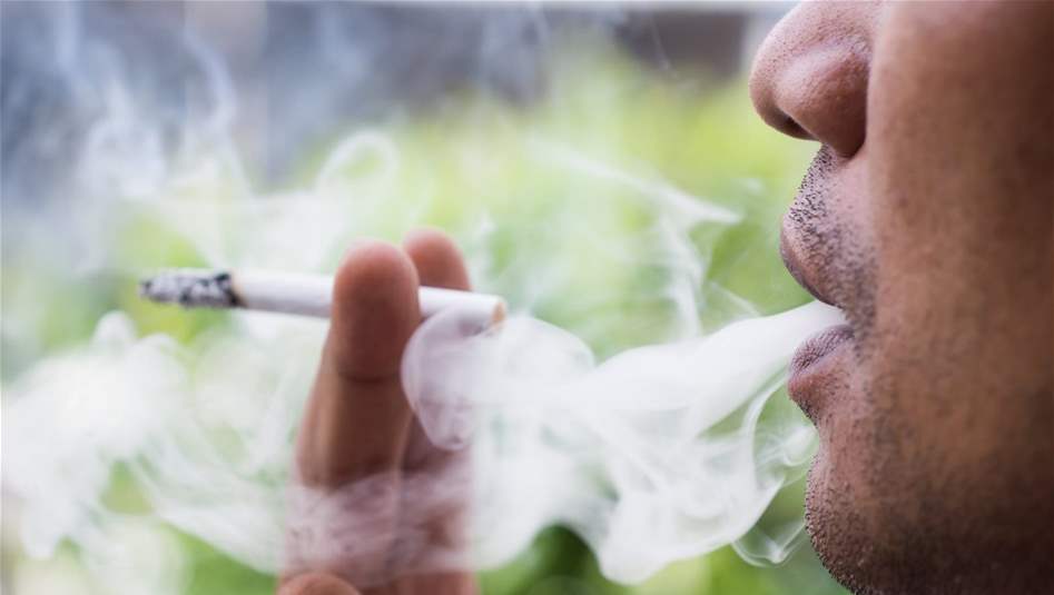 ضرائب وغرامة تصل الى 500 الف.. قرارات جديدة تخص التدخين في العراق