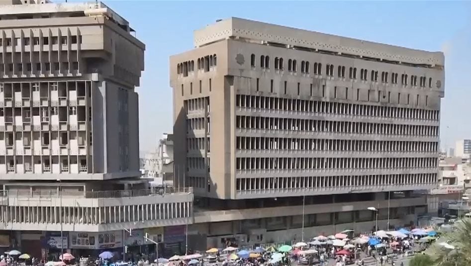 قانون الايجارات يشدد الخناق على المستأجرين.. فيديو