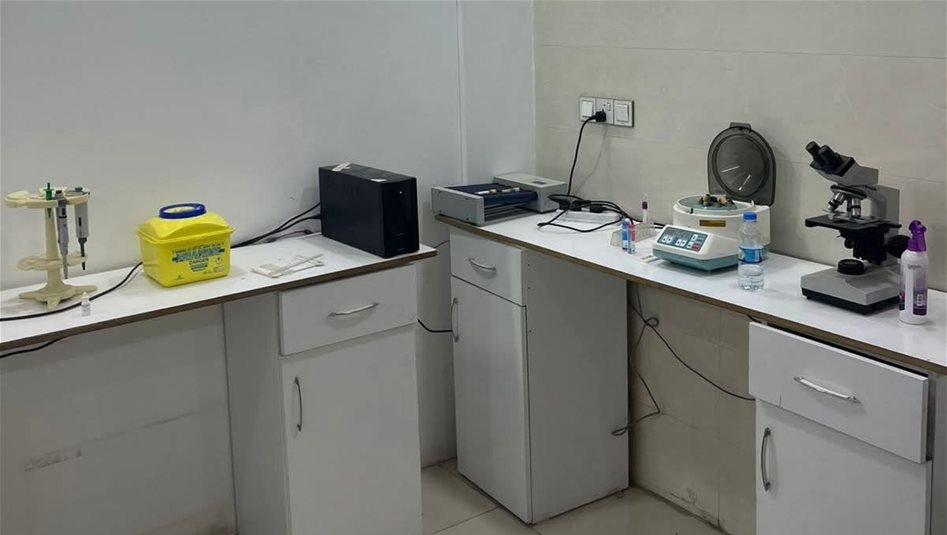 في الموصل.. إغلاق مختبر وهمي ومصادرة أجهزته