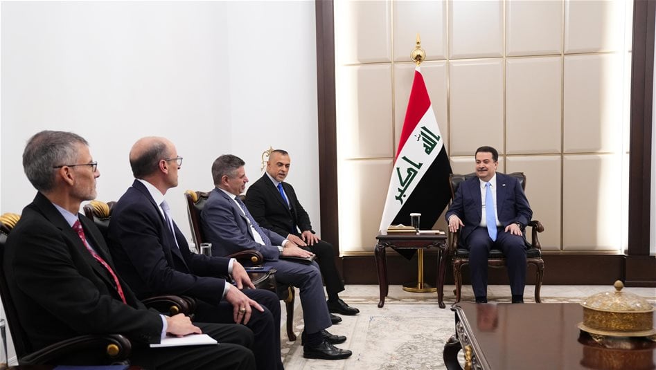 رئيس الوزراء يؤكد لشركة نفط أميركية ضرورة زيادة استثمار الغاز المصاحب
